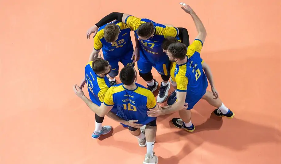 Сборная Украины восстановилась после поражения от Чехии, одержав разгромную победу.
