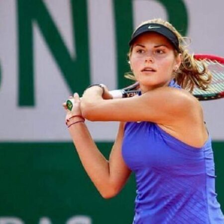Завацкая пропустила матч против российской теннисистки в Будапеште